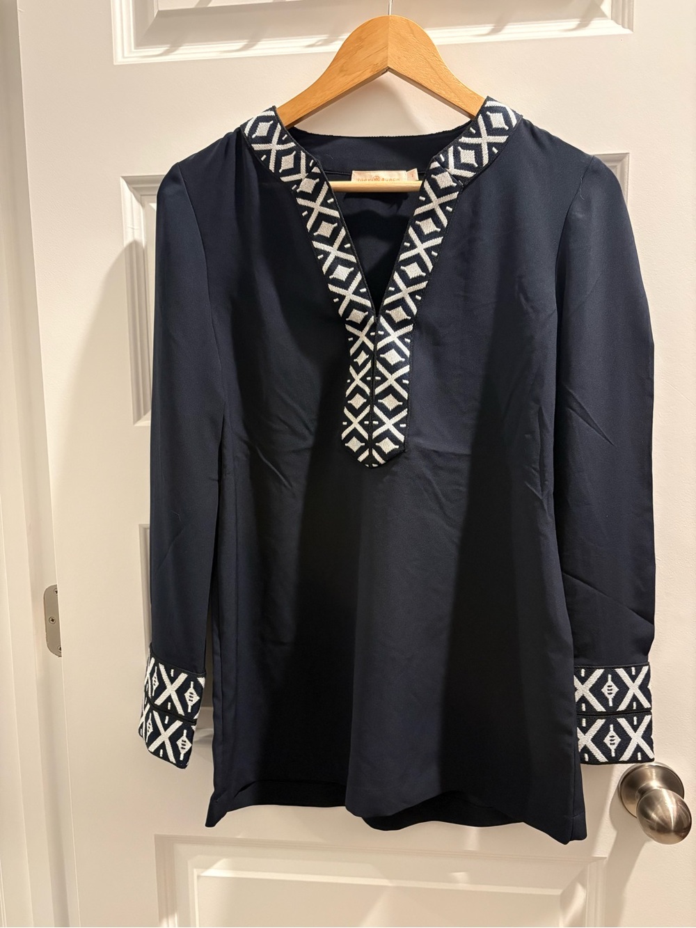 NWOT Tory Burch Navy Long Sleeve Tunic White Geometric Print Women's Size 2